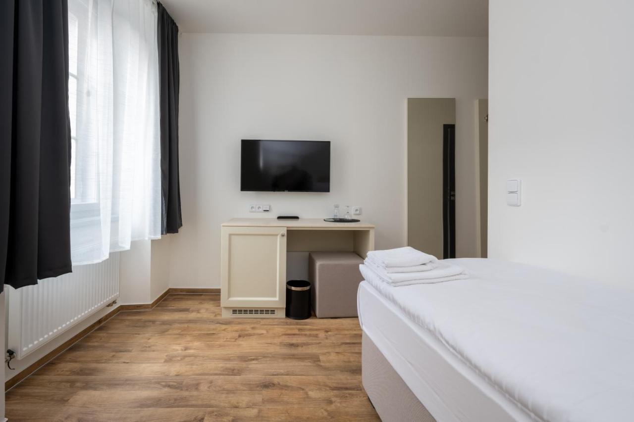 Hotel Barborsky Dvur Kutna Hora Bagian luar foto