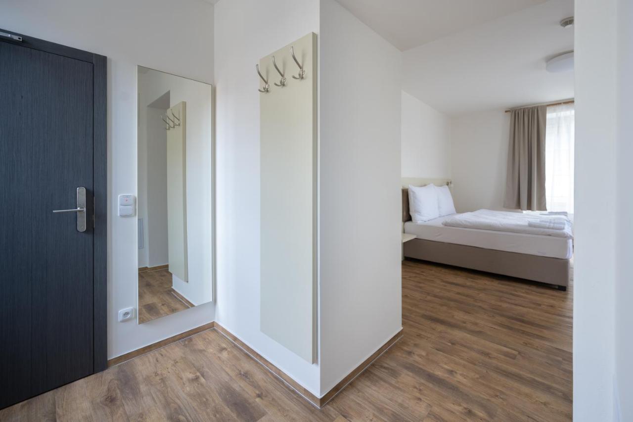 Hotel Barborsky Dvur Kutna Hora Bagian luar foto